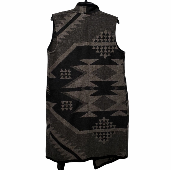 Pendleton Carly Long Wool Vest Reversible Aztec Jacquard Pattern NWT - Picture 6 of 6